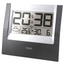 N�stenn� hodiny JM898WF